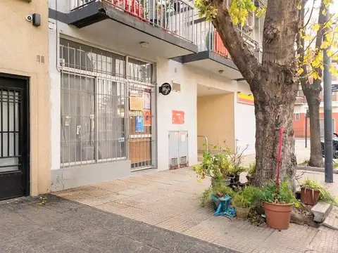 venta local comercial al frente 