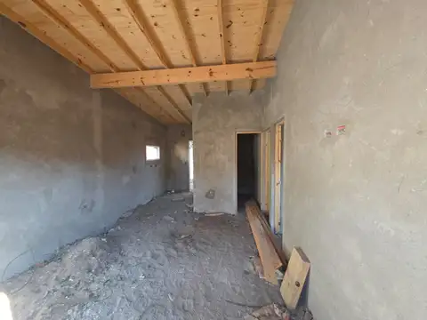 Casa 3 ambientes con 1 baño