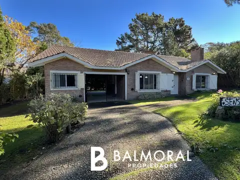 Casa en Venta Zona Centro / REF: 8714