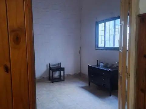 Depto Tipo Casa en Venta en Mataderos, USD 96.000