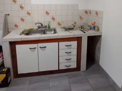 DEPARTAMENTO TIPO CASA CON ENTRADA DE AUTO