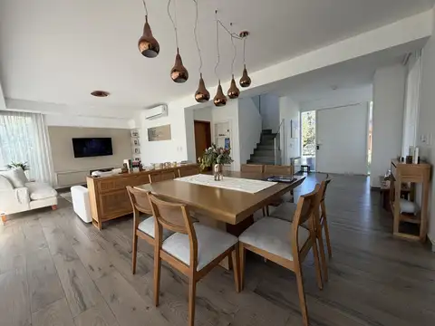 Casa en Venta en San Sebastian, USD 560.000
