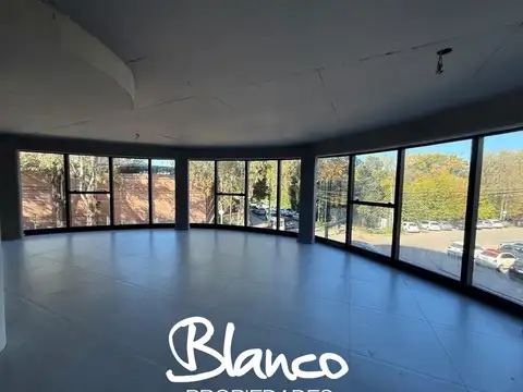 Oficina en Alquiler en el Km 49,5 Bajada Sheraton Pilar - Proa Pilar, G.B.A. Zona Norte, Argentina