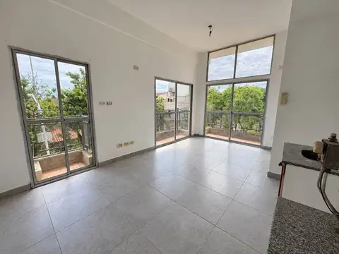 Departamento dos ambientes en Merlo Centro