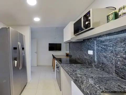 Departamento 4 ambientes con 3 baños
