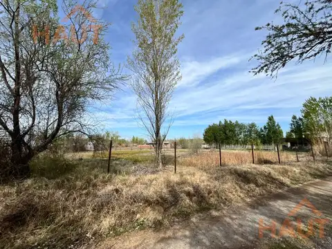 VENTA DE TERRENO EN PLOTTIER