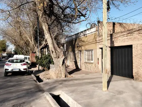Moyano 400