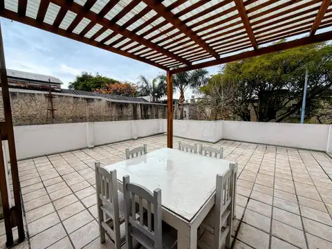 Depto Tipo Casa 3 ambientes con 1 baño