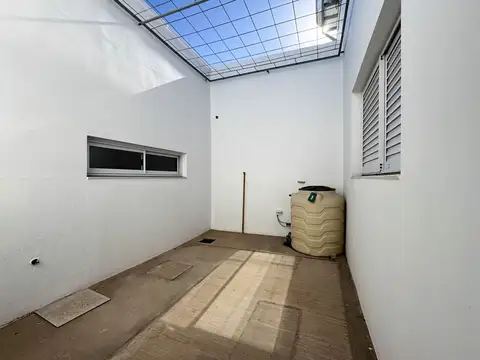 Depto Tipo Casa en Venta 1 año