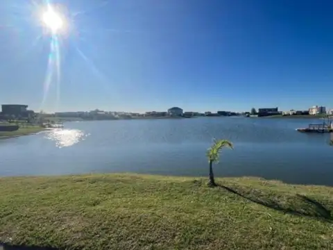 Terreno en Venta en Countries y Barrios Cerrados en Pilar, USD 18.000