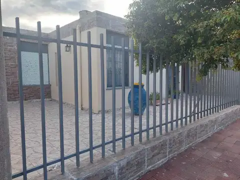 Barrio Cantisani - Dorrego 100