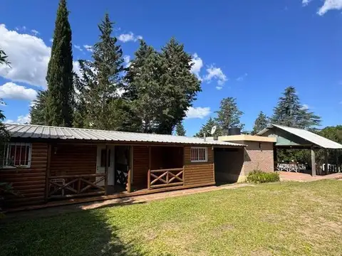 Casa en Alquiler Temporal con 3 cocheras