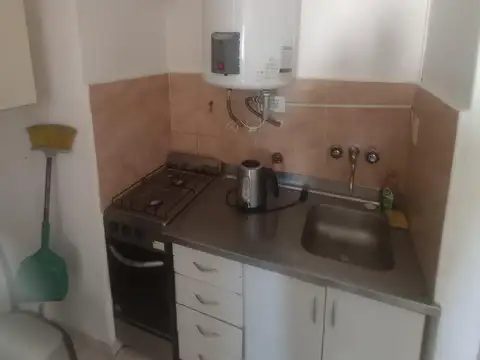 Colon 2600, Piso 12