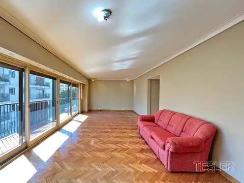 Departamento 4 ambientes con 2 baños