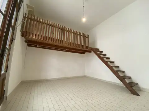 Vallejos 2900, Piso PB