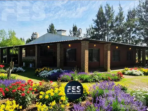 EN VENTA 1HA CON VIVIENDA Y GALPON APTO CREDITO IDEAL PARA DESARROLLO TURISTICO O LOTEO A LA VENTA