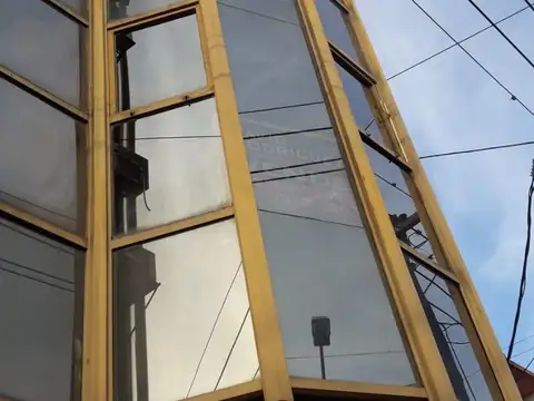 Jose Francisco Marcon 3200, Piso 1