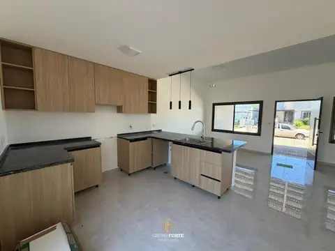 Casa en venta - Docta Avenida posibilidad de financiacion
