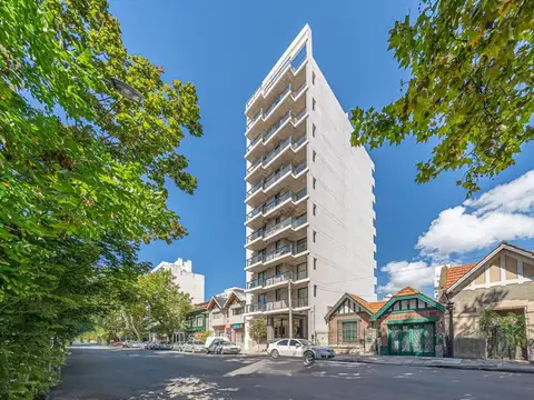 Gascón e/ Bartolomé Mitre y Hipólito de Yrigoyen