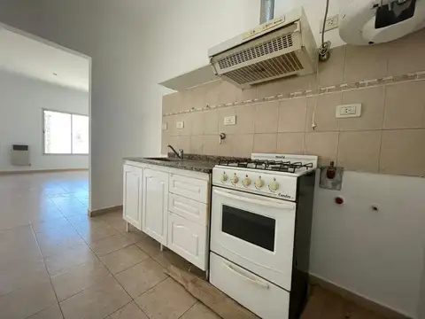 departamento dos ambientes en alquiler lujan almirante brown 472