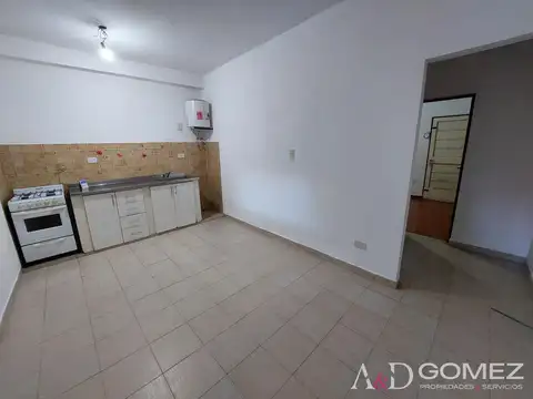 Depto Tipo Casa en Venta en Villa Ballester, USD 55.000