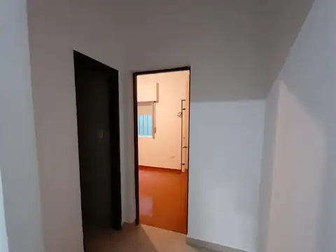 Depto Tipo Casa en Venta 25 años