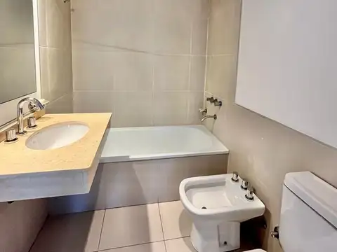 Departamento en Alquiler con 1 cocheras