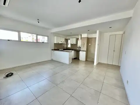 Departamento en Alquiler de 3 ambientes