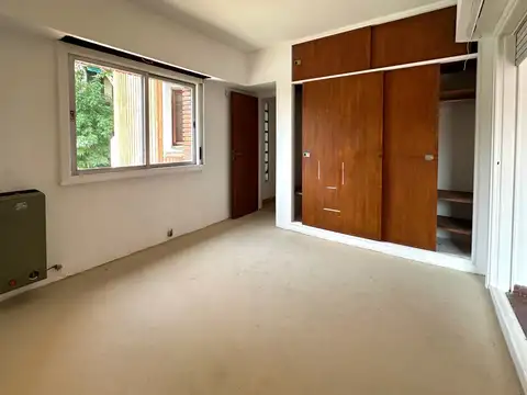 Depto Tipo Casa en Venta en Chacarita, USD 156.000