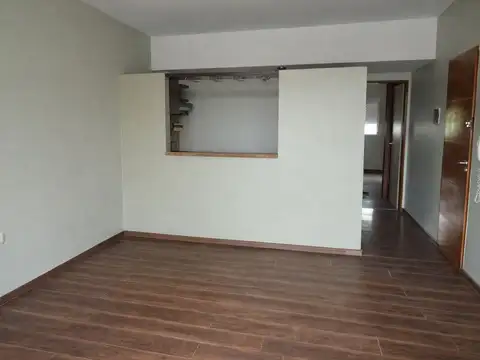 Calle 34 E/ 8 Y 9 600