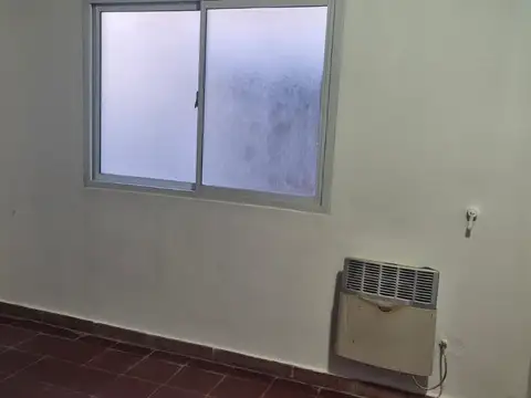Departamento en Alquiler en Villa Mercedes, $ 300.000