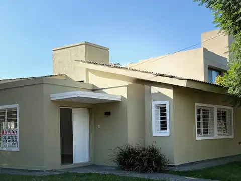 CASA EN VENTA BARRIO CERRADO TEJAS DEL SUR 1
