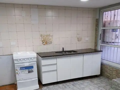 Depto Tipo Casa en Alquiler de 3 ambientes