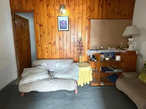 Casa en Venta en Rafael Calzada, USD 65.000