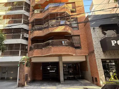 Departamento en Alquiler 4 ambientes con cochera en Cañitas - Palermo