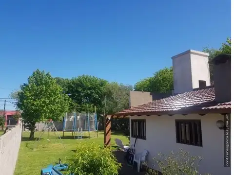 Casa en Venta con 1 cochera