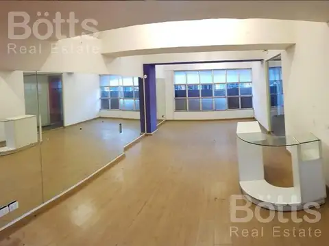 Alquiler de Local en Av. Córdoba y Thames