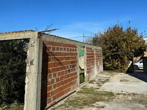 Lote en venta en el camino regatas