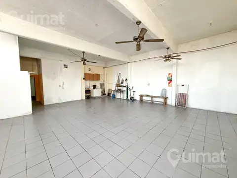 230 m2 PH Comercial Sin expensas V Pueyrredón Limite V Urquiza