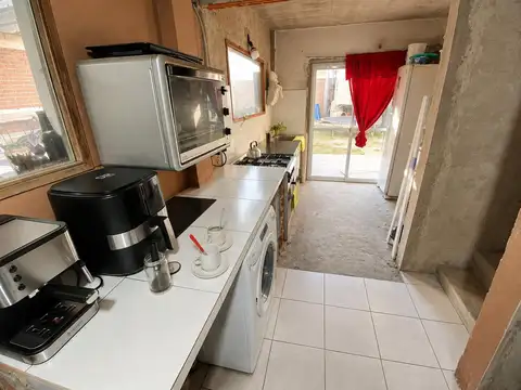 Casa en Venta con 3 cocheras