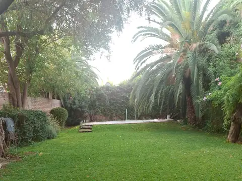 Casa en Venta en Godoy Cruz, USD 180.000