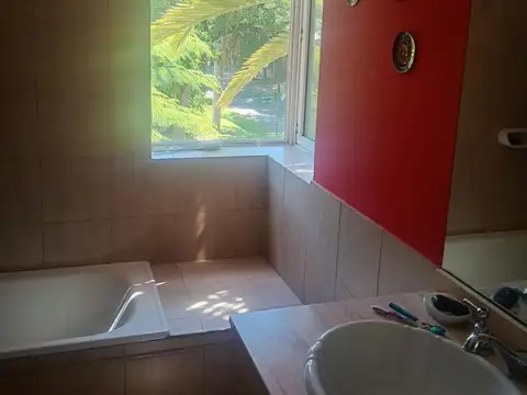 Casa en Venta en Don Torcuato, USD 295.000