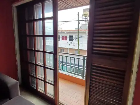 Depto Tipo Casa en Venta con 2 cocheras