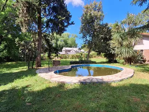 Casa en Venta con 1 cochera