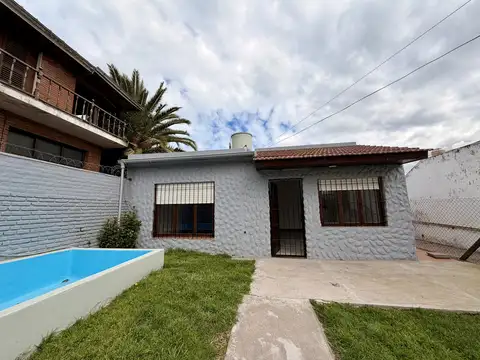 Depto Tipo Casa en Venta de 3 ambientes