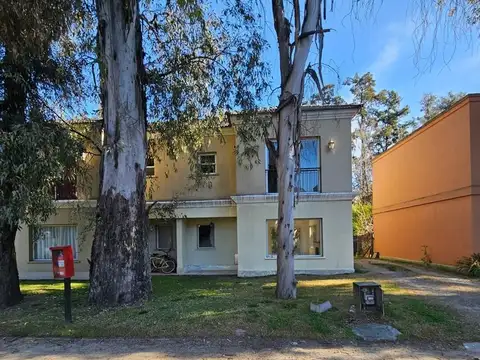 Casa  en Alquiler en Pilar, G.B.A. Zona Norte, Argentina