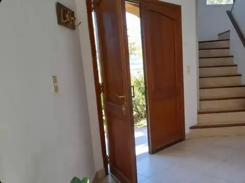 Casa Monoambiente con 3 baños