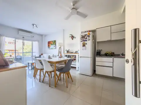 Venta PH 2 ambientes Triplex | Villa Devoto | Luz | Terraza | Apto credito | Bajas Expensas