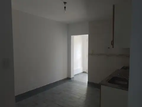Casa en Alquiler en Barrio Amppya, $ 650.000