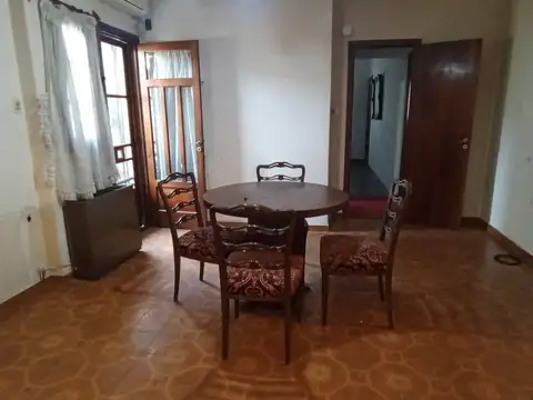 Venta Casa 3 amb con cochera Quilmes Oeste